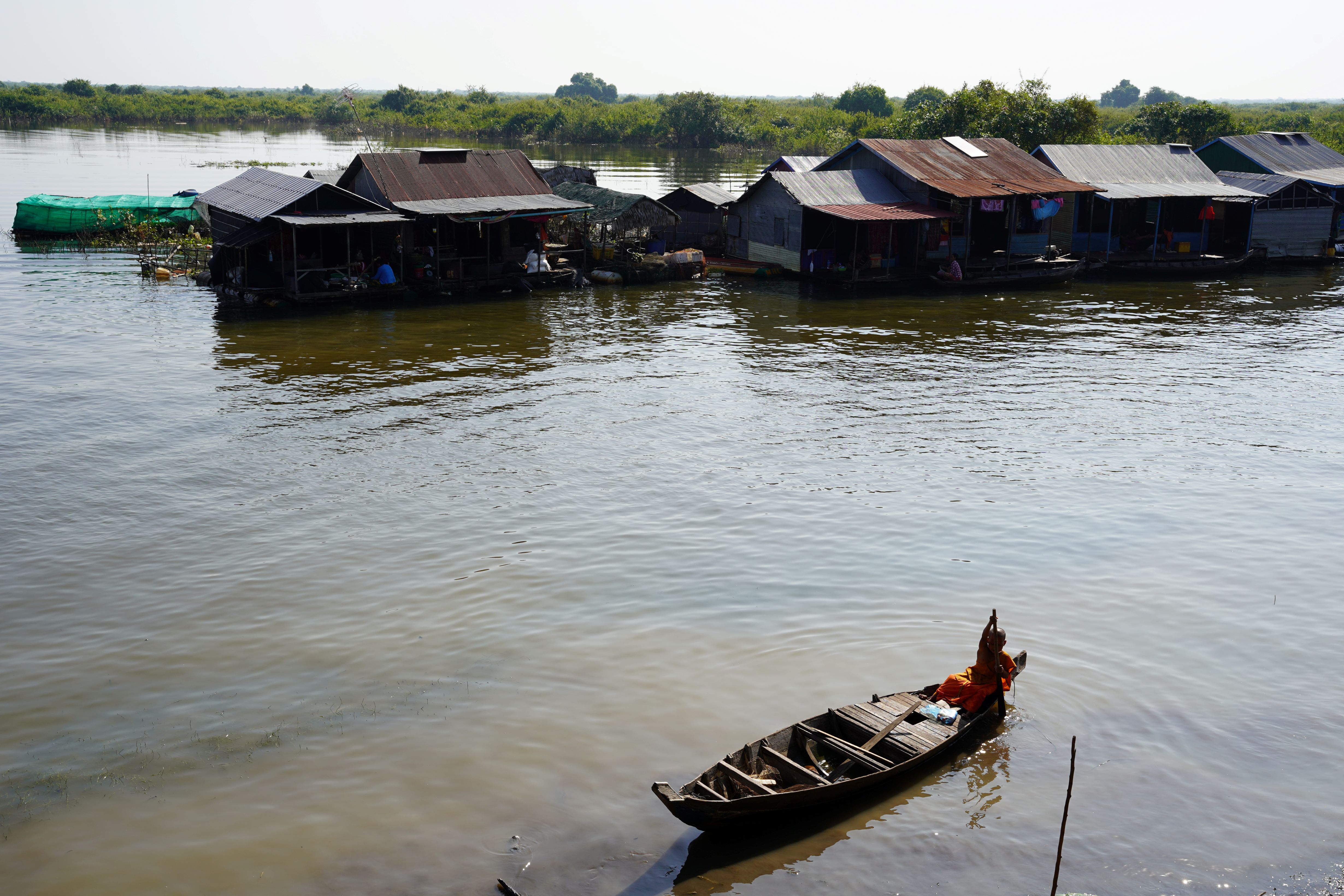 Cruise Tonle Sap Lake, see floating villages & enjoy lunch in Siem Reap - incl. lunch